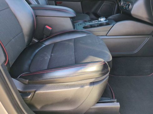 Used 2023 Ford Escape ST-Line image 27
