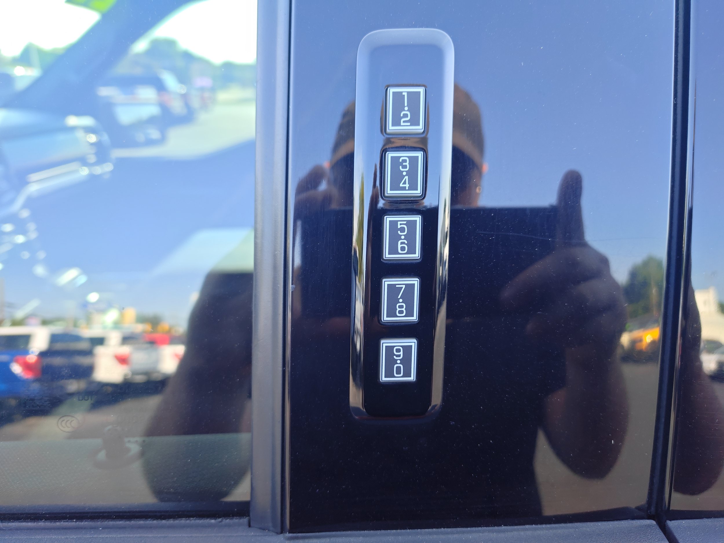 Used 2021 Ford F150 XLT w/ Equipment Group 302A High AWD/4WD image 7