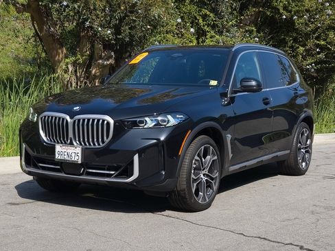 Used 2025 BMW X5 sDrive40i w/ Parking Assistance Package image 26