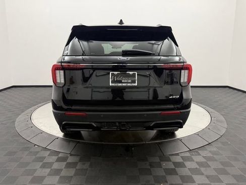 Used 2025 Ford Explorer ST-Line image 6