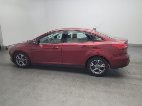 Used 2017 Ford Focus SE FWD image 3