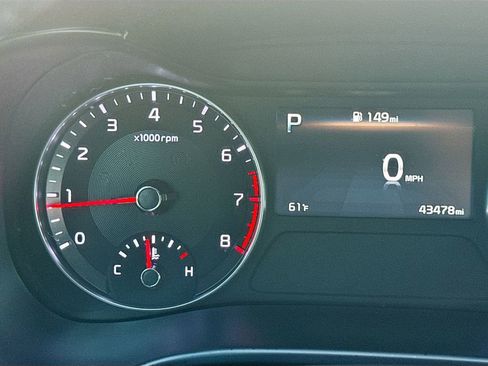 Used 2024 Kia Forte GT-Line w/ GT-Line Premium Package image 16