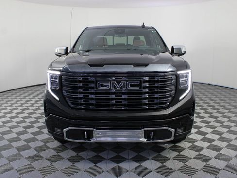 Used 2023 GMC Sierra 1500 Denali Ultimate AWD/4WD image 32