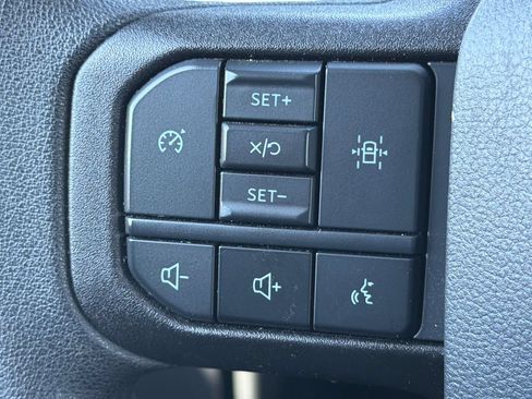 Used 2023 Ford F150 XLT AWD/4WD image 25