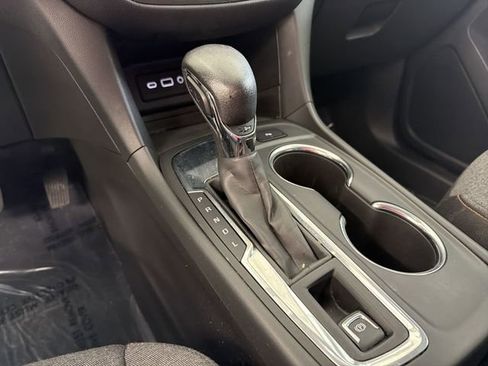 Certified 2022 Chevrolet Equinox LT image 28