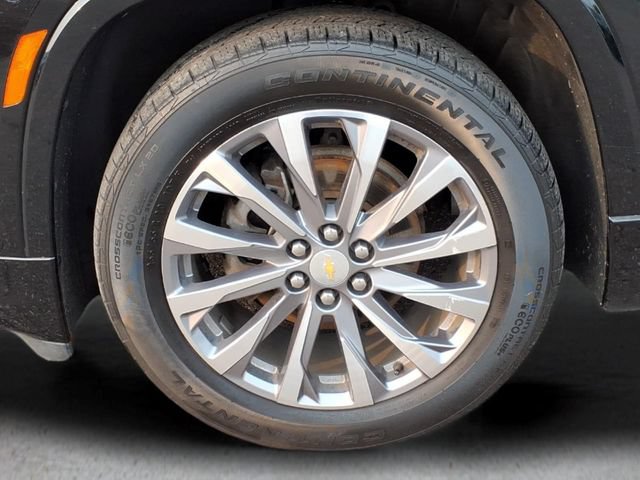 Used 2023 Chevrolet Traverse Premier AWD/4WD image 9