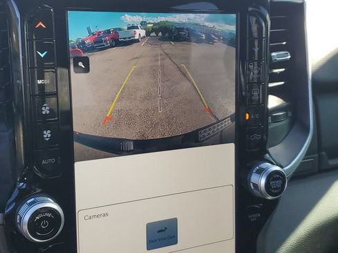 Used 2023 RAM 1500 Big Horn AWD/4WD image 22