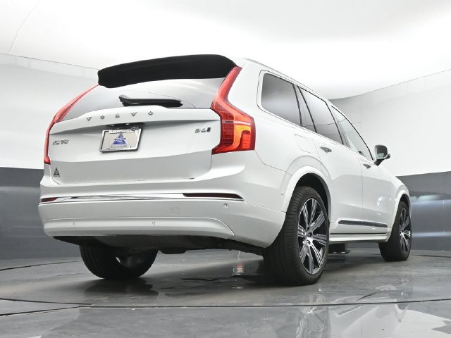 Used 2024 Volvo XC90 B6 Ultimate w/ Protection Package Premier AWD/4WD image 16