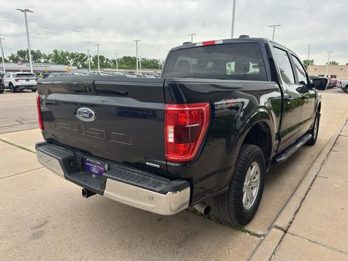 Used 2023 Ford F150 XLT w/ Trailer Tow Package AWD/4WD image 5