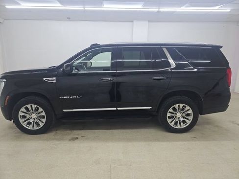Used 2025 GMC Yukon Denali AWD/4WD image 20