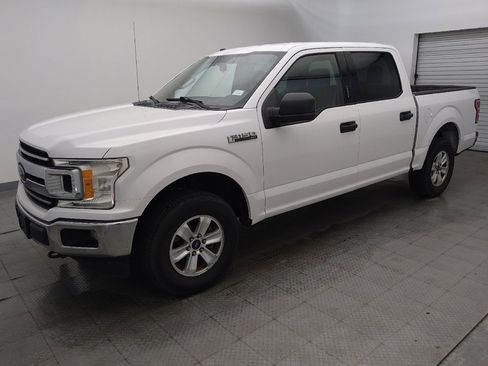 Used 2018 Ford F150 XLT AWD/4WD image 2