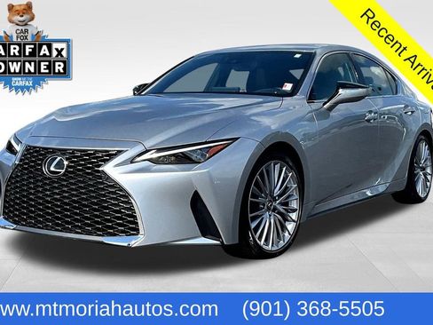 Used 2025 Lexus IS 300 w/ Premium Package RWD image 1