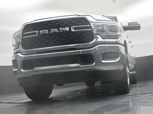 Used 2022 RAM 2500 Big Horn AWD/4WD image 45
