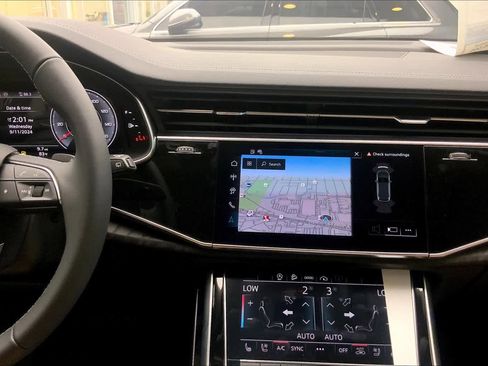 Used 2025 Audi Q7 3.0T Premium Plus image 6