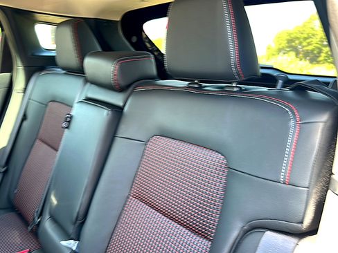 New 2026 Nissan Kicks SR image 16