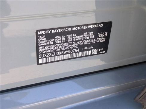 Used 2025 BMW X5 xDrive40i w/ M Sport Package AWD/4WD image 27