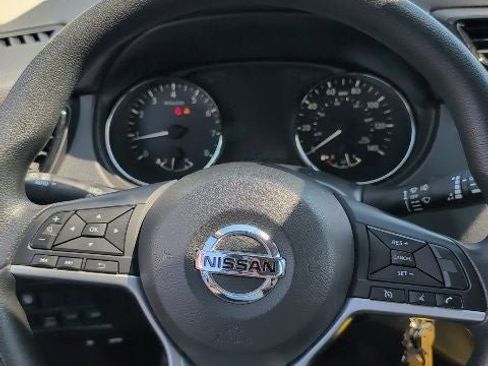 Used 2020 Nissan Rogue Sport S w/ Appearance Package image 7