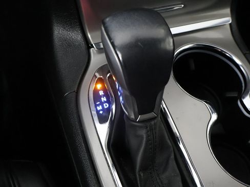 Used 2022 Jeep Grand Cherokee Limited image 46