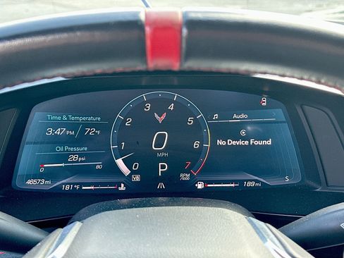 Used 2021 Chevrolet Corvette Stingray Coupe w/ Z51 Performance Package image 10