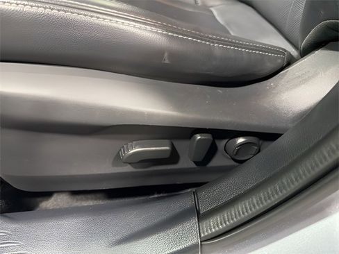 Used 2021 Subaru Outback Limited XT image 13