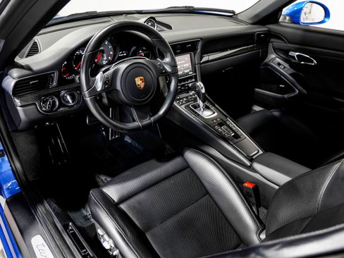 Used 2016 Porsche 911 Targa 4S image 9
