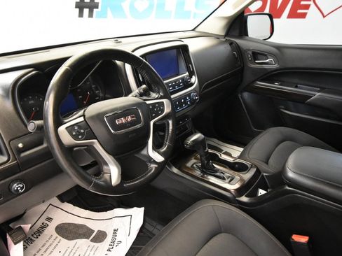 Used 2018 GMC Canyon SLE image 11