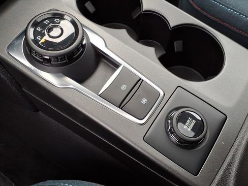 New 2025 Ford Bronco Sport Heritage w/ Convenience Package image 18