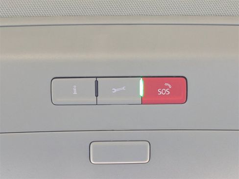 Used 2022 Volkswagen Atlas SE image 24