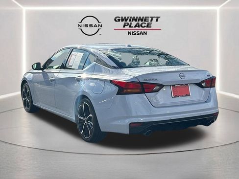 Used 2024 Nissan Altima 2.5 SR image 7