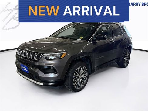 Used 2023 Jeep Compass Limited w/ Elite Group AWD/4WD image 1