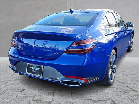 Used 2025 Genesis G70 2.5T w/ Sport Prestige Package image 10