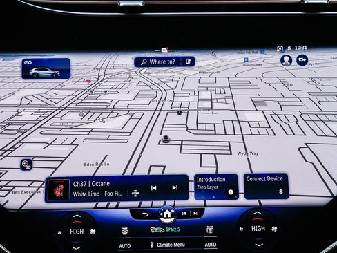 Used 2023 Mercedes-Benz EQS 580 4MATIC SUV image 12