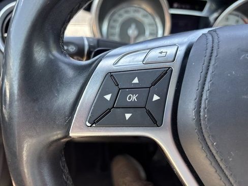 Used 2015 Mercedes-Benz SL 550 image 25