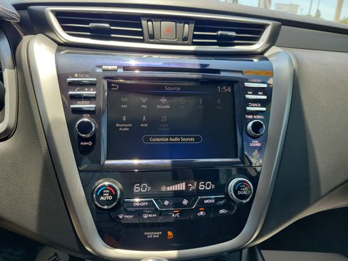 Used 2024 Nissan Murano SV w/ SV Midnight Edition Package FWD image 24