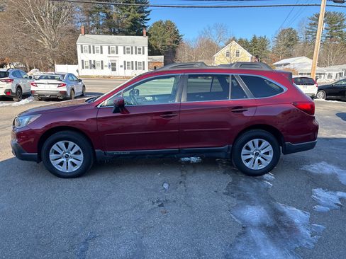 Used 2015 Subaru Outback 2.5i Premium image 2