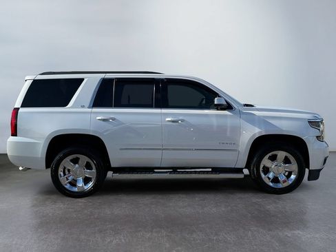 Used 2018 Chevrolet Tahoe LT w/ LT Signature Package AWD/4WD image 2
