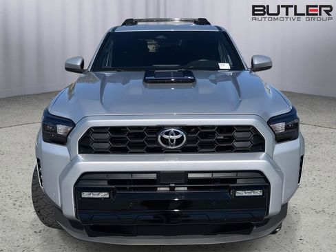 Certified 2025 Toyota 4Runner TRD Sport image 8