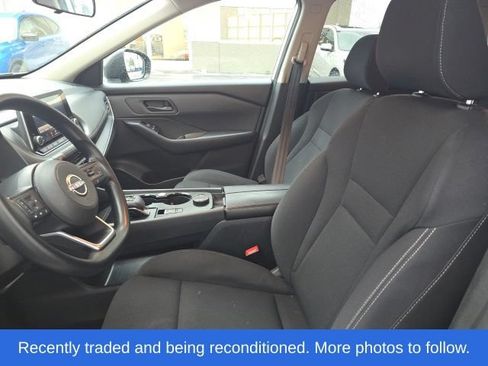 Used 2024 Nissan Rogue S AWD/4WD image 7