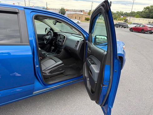 Used 2018 Chevrolet Colorado Z71 AWD/4WD image 24