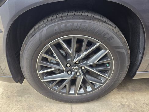 Used 2026 Lexus TX 350 AWD w/ Technology Package image 5