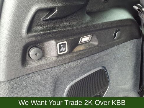 Used 2023 Jeep Grand Cherokee L Summit w/ Advanced Protech Group IV image 17