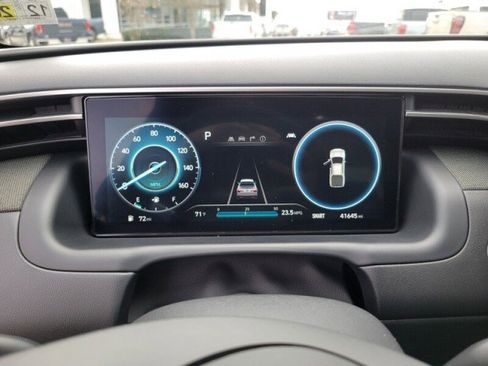 Used 2023 Hyundai Santa Cruz Limited image 17