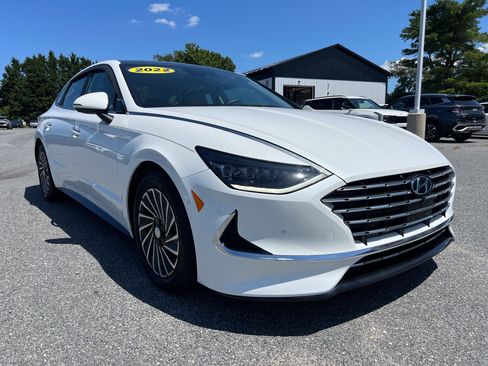 Used 2022 Hyundai Sonata Limited FWD image 9