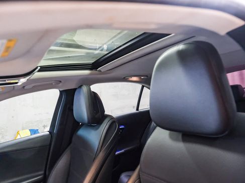 Used 2022 Mercedes-Benz C 300 Sedan image 31
