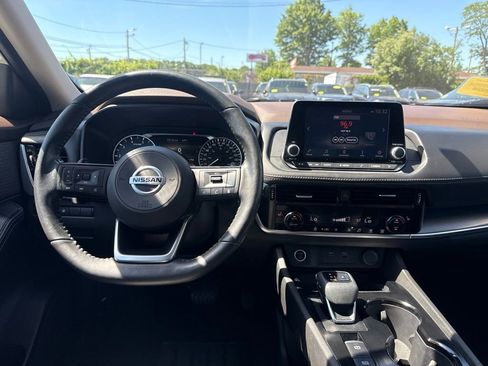 Used 2021 Nissan Rogue SV AWD/4WD image 20