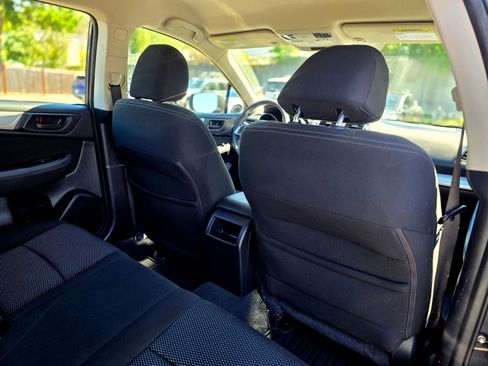Used 2018 Subaru Outback 2.5i AWD/4WD image 44