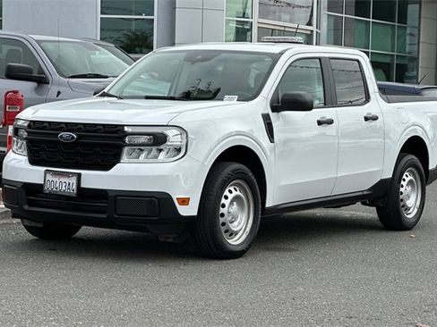 Used 2024 Ford Maverick XL image 8