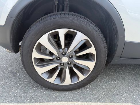 Used 2022 Buick Encore Preferred w/ Safety Package AWD/4WD image 27