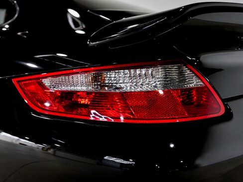 Used 2008 Porsche 911 Turbo image 33