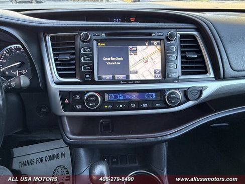 Used 2017 Toyota Highlander Limited w/ Carpet Mat Package FWD image 36